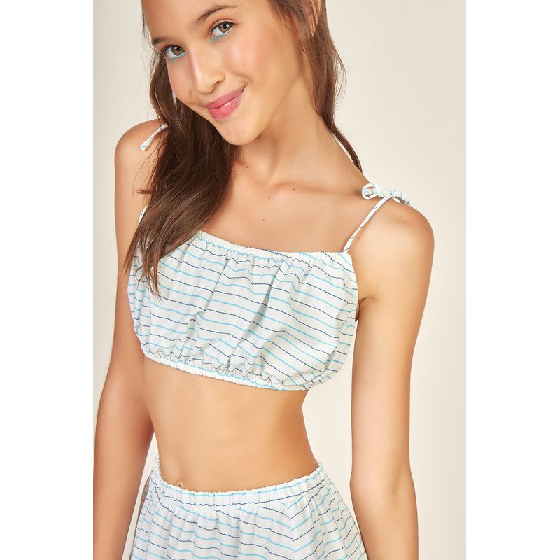 Top-Young-Menina-Acostamento