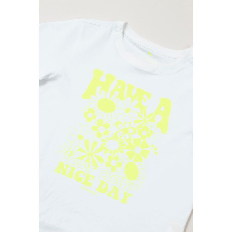 T-Shirt-Nice-Day-Young-Menina-Acostamento