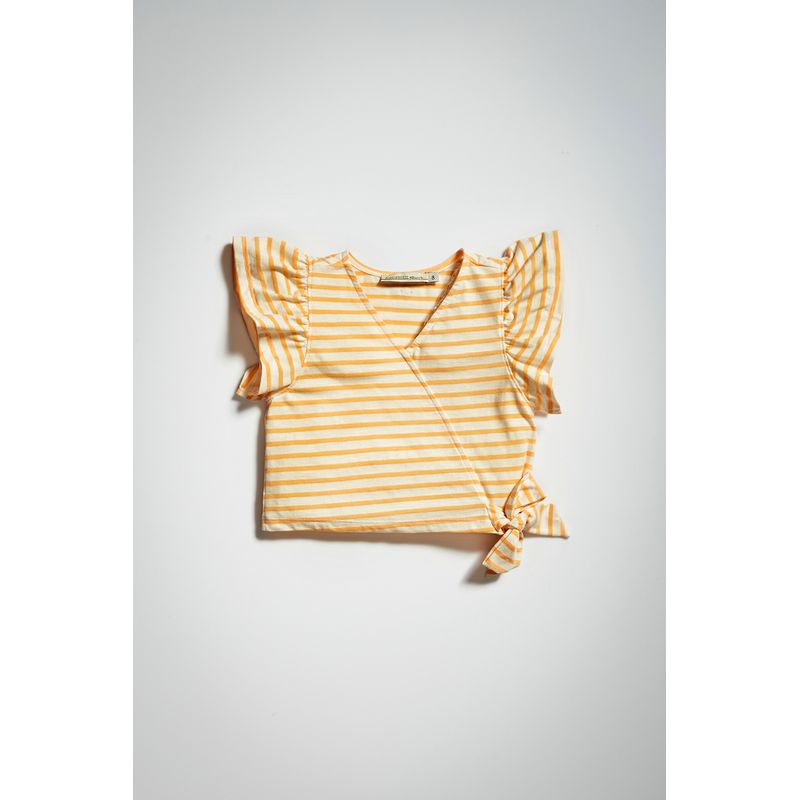Blusa-com-Babado-Young-Menina-Acostamento