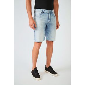 Bermuda-Jeans-Lavada-Masculina-Acostamento