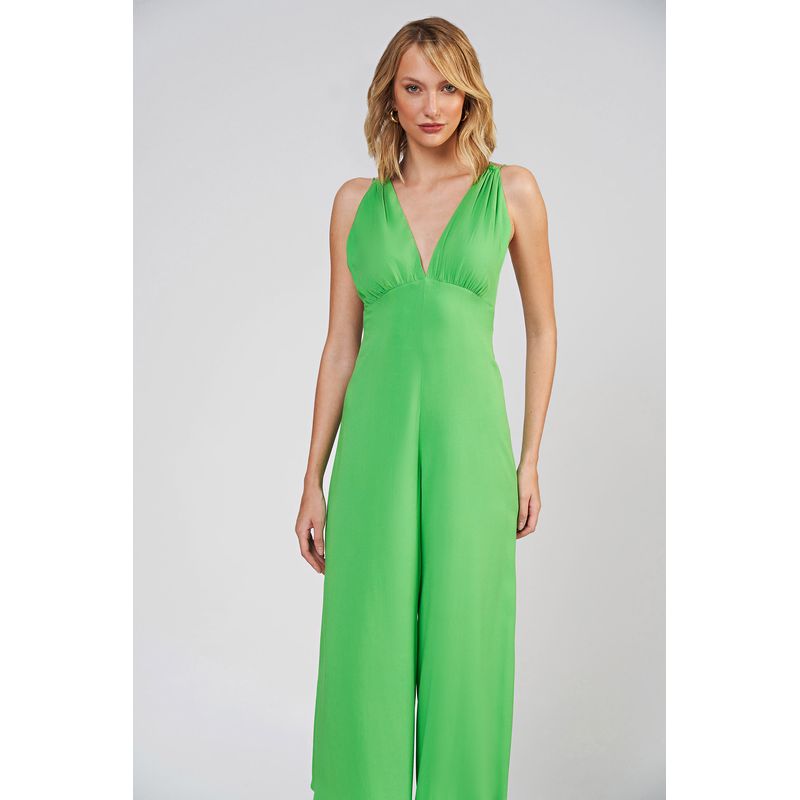 Macacao-Resort-Fluido-Feminino-Acostamento