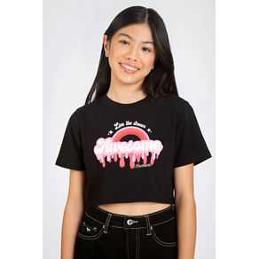 T-Shirt-Dream-Young-Menina-Acostamento