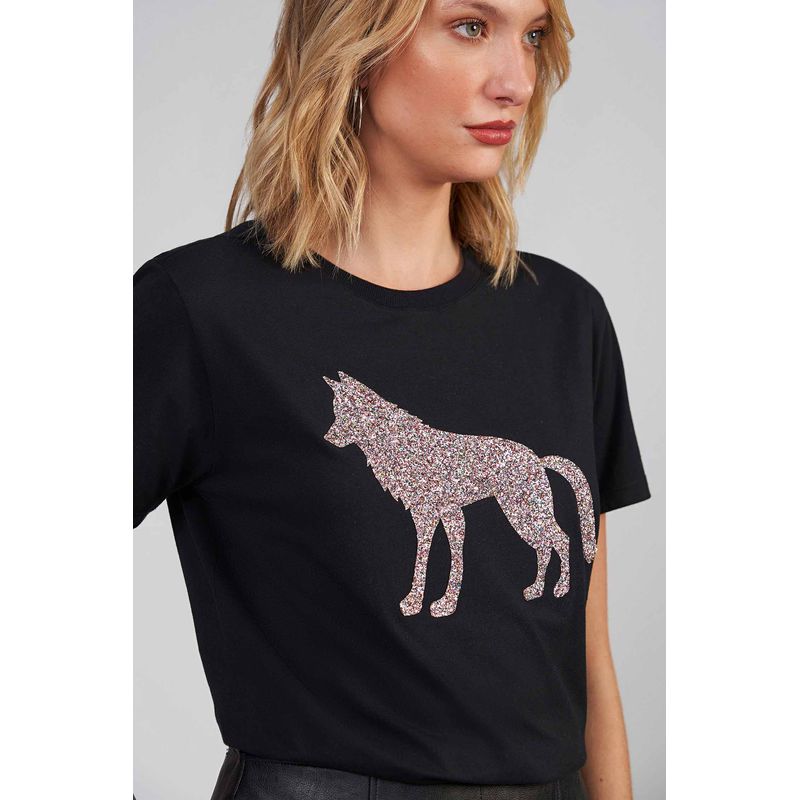 T-Shirt-Wolf-Black-Feminina-Acostamento