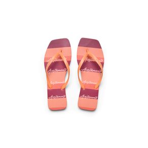 Chinelo-Alternativo-Faixas-Feminino-Acostamento