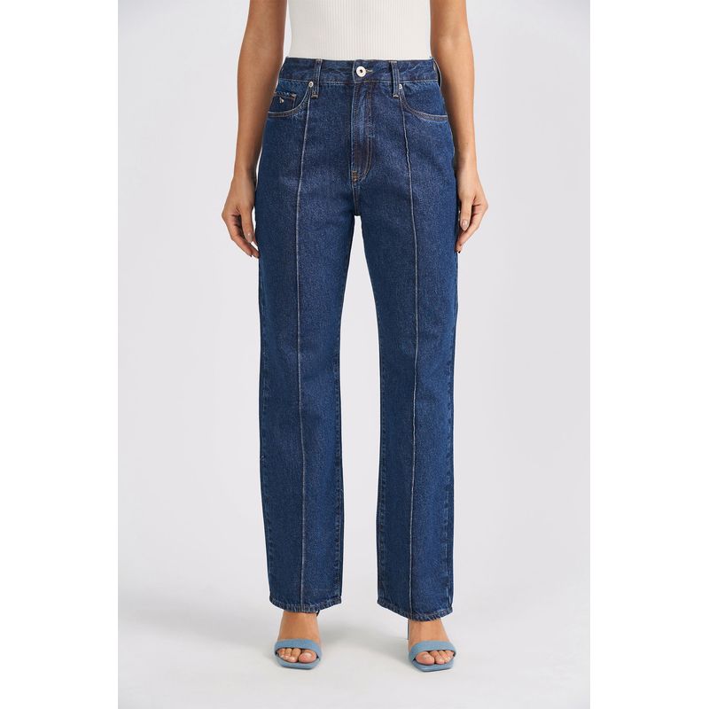 Calca-Jeans-Detalhe-Frontal-Feminina-Acostamento
