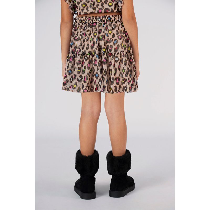 Saia-Meow-Menina-Acostamento-Lids