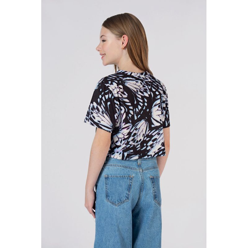 T-Shirt-Estampada-Young-Menina-Acostamento