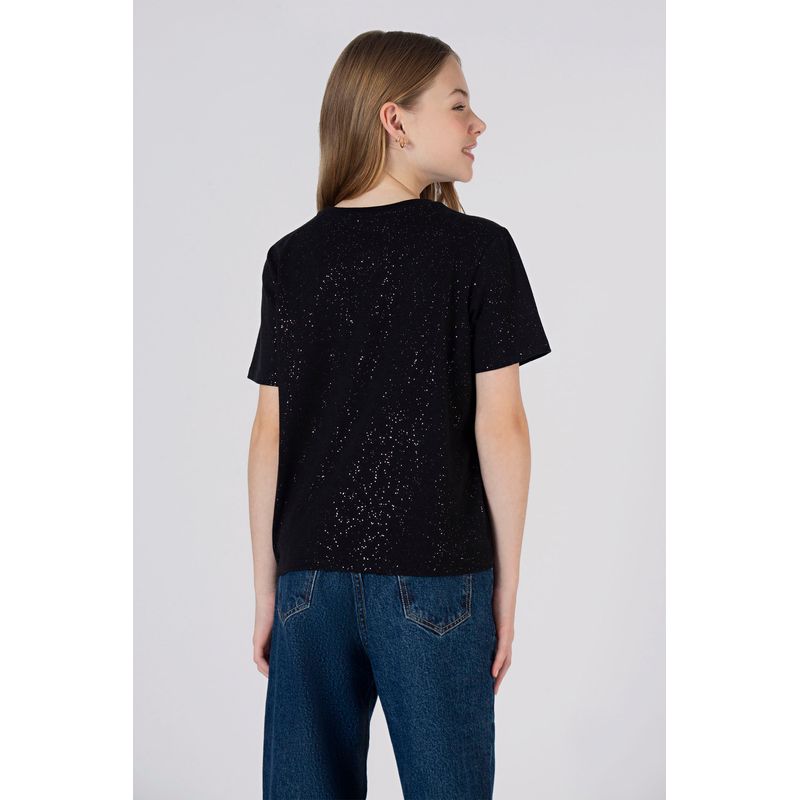 T-Shirt-In-Space-Young-Menina-Acostamento