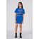 T-Shirt-Dream-Young-Menina-Acostamento