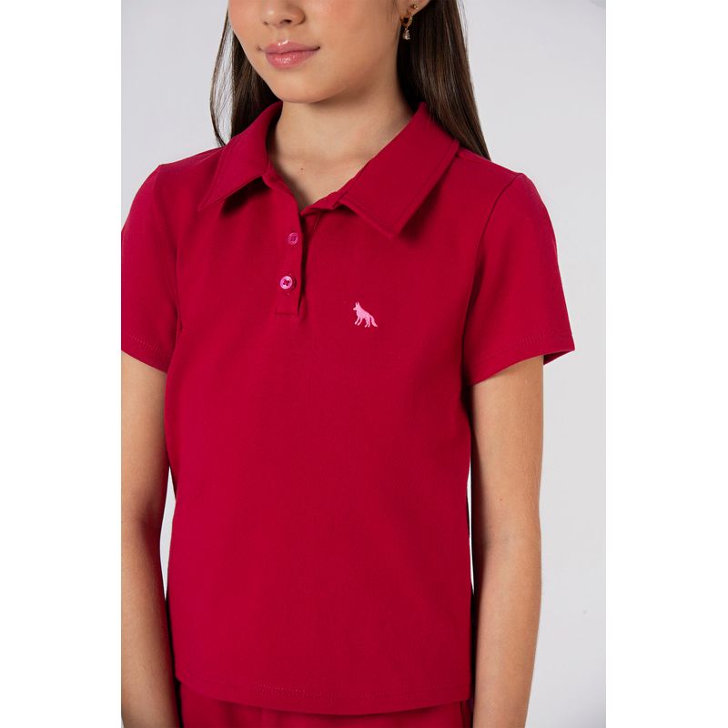 Polo-Classica-Young-Menina-Acostamento