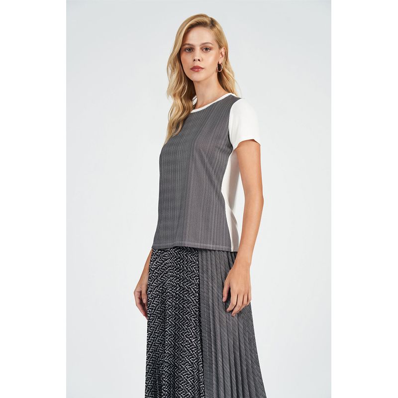 T-Shirt-Zig-Zag-Feminina-Acostamento