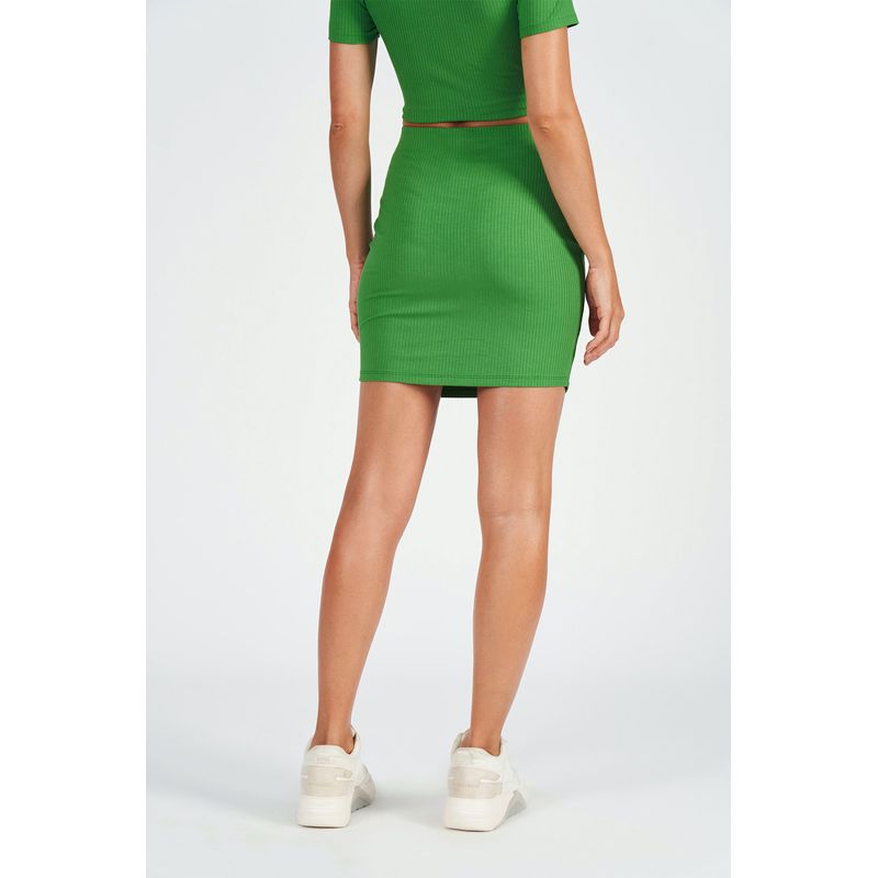 Saia-Canelada-Feminina-Acostamento