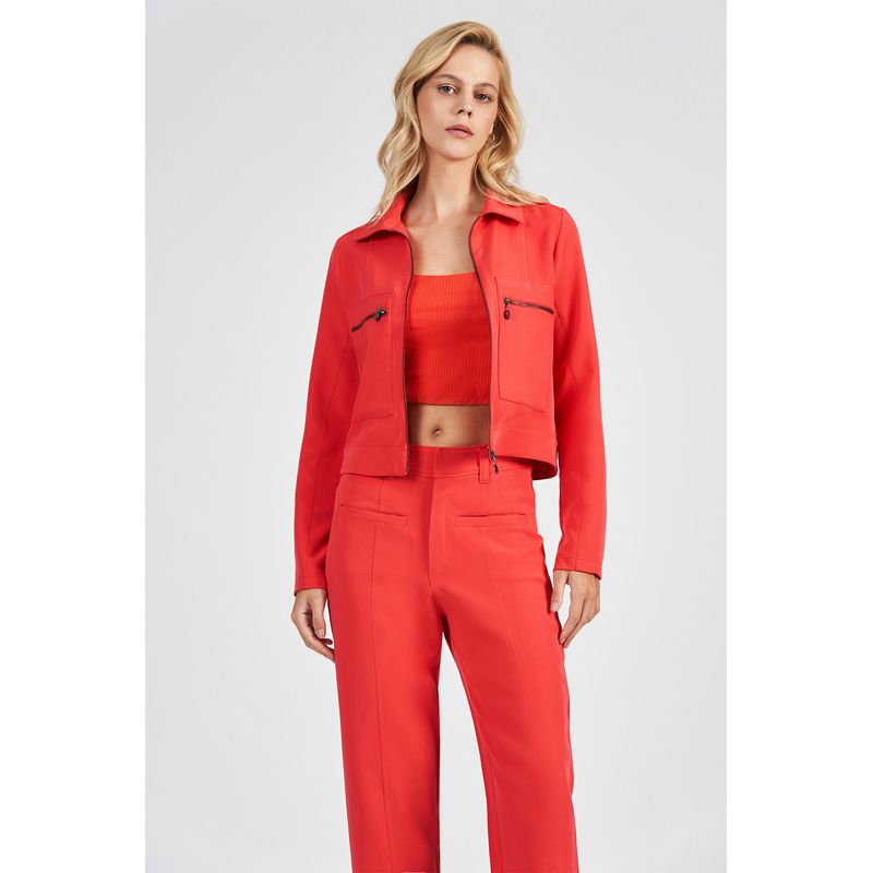 Jaqueta-Bolso-Feminina-Acostamento