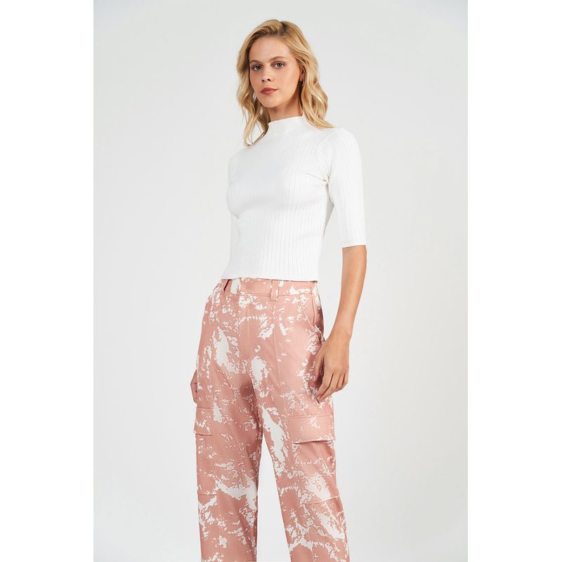 Blusa-Tricot-Gola-Alta-Feminina-Acostamento