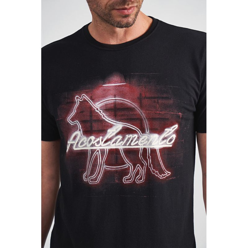 Camiseta-Neon-Pub-Masculina-Acostamento