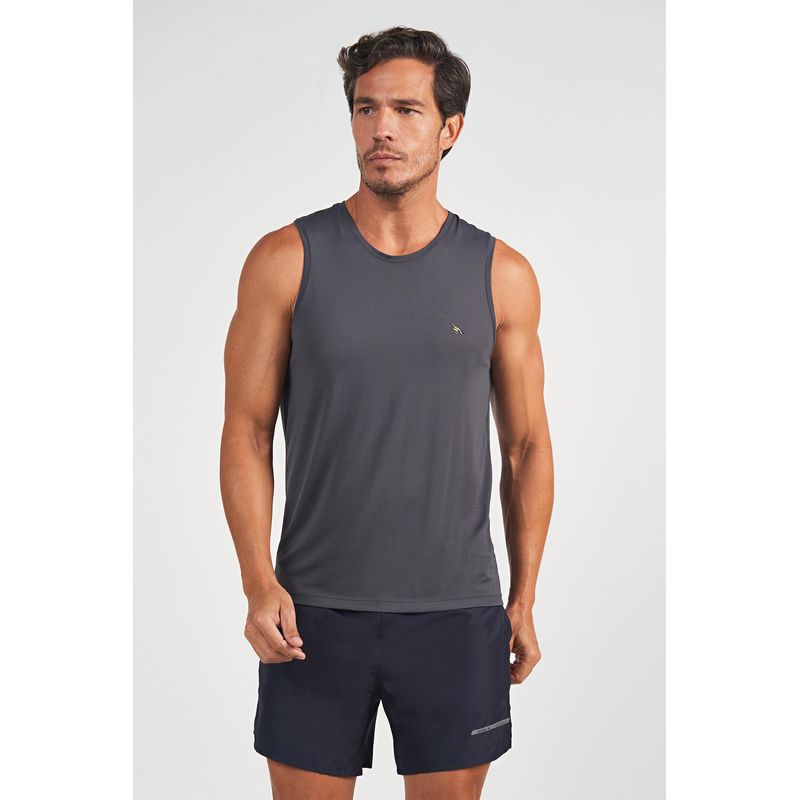 Regata-Esportiva-Movimentare-Masculina-Acostamento