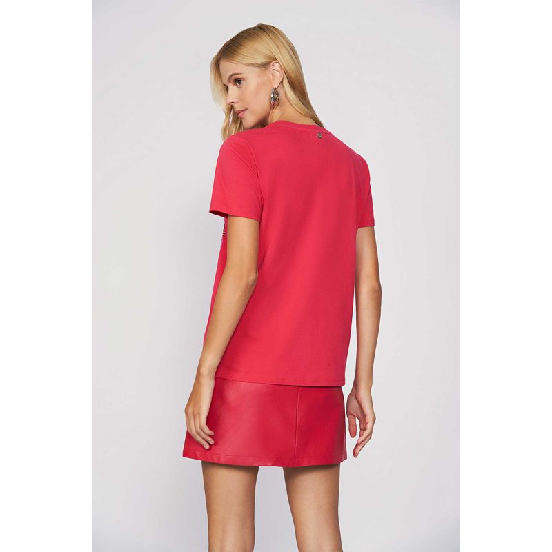 T-Shirt-Born-Free-Feminina-Acostamento
