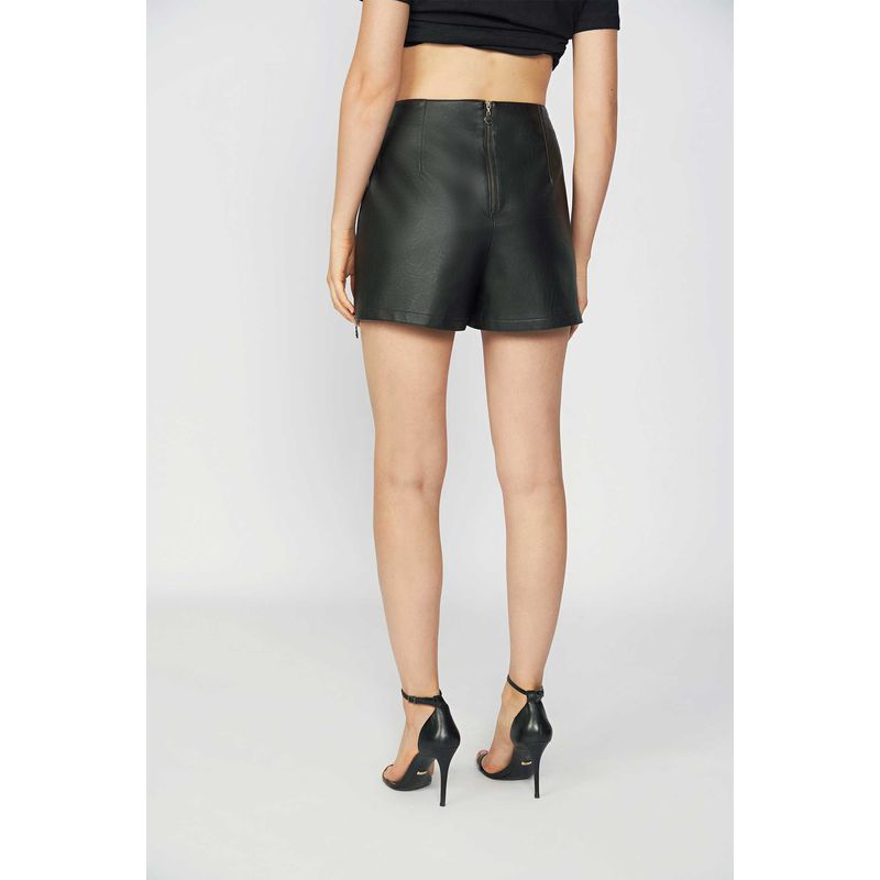 Short-Black-Recort-PU-Feminino-Acostamento