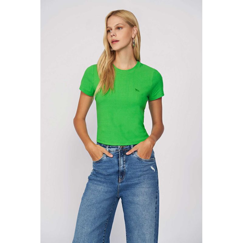 T-Shirt-Lobo-Feminina-Acostamento