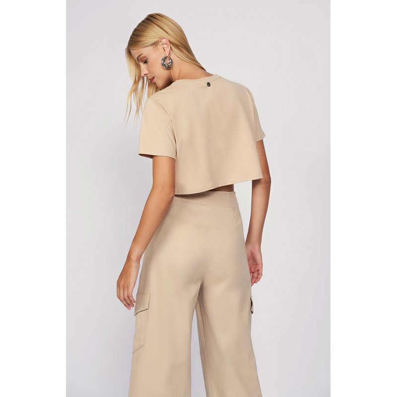 T-Shirt-Not-Basic-Feminina-Acostamento