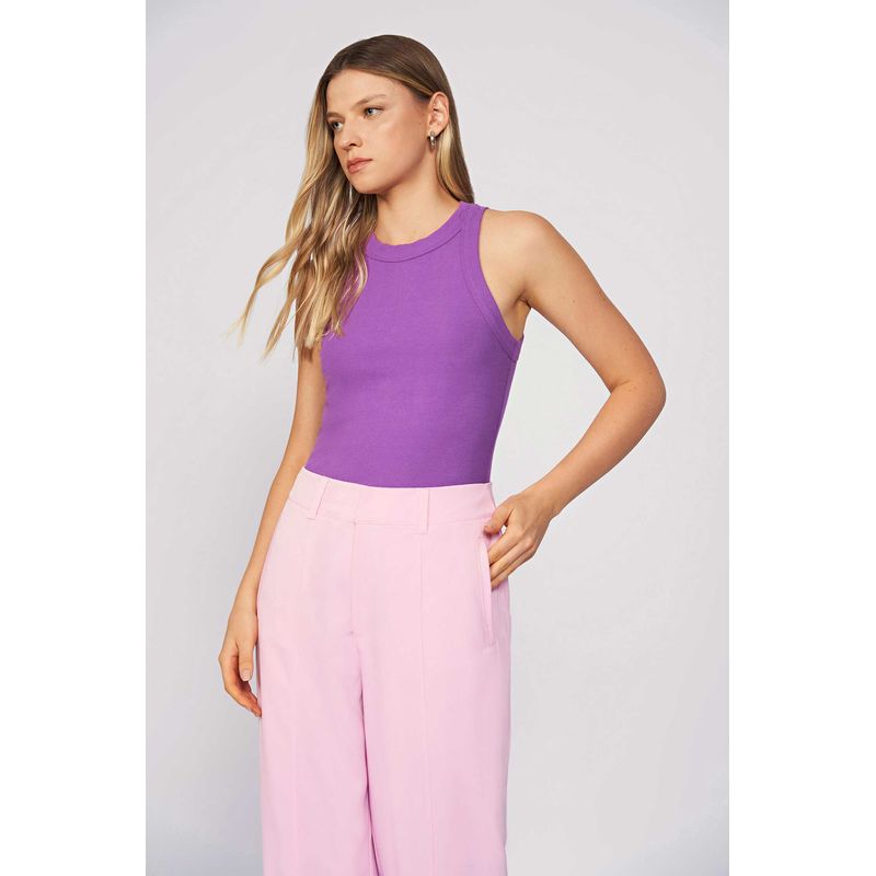 Regata-Swimmer-Feminina-Acostamento
