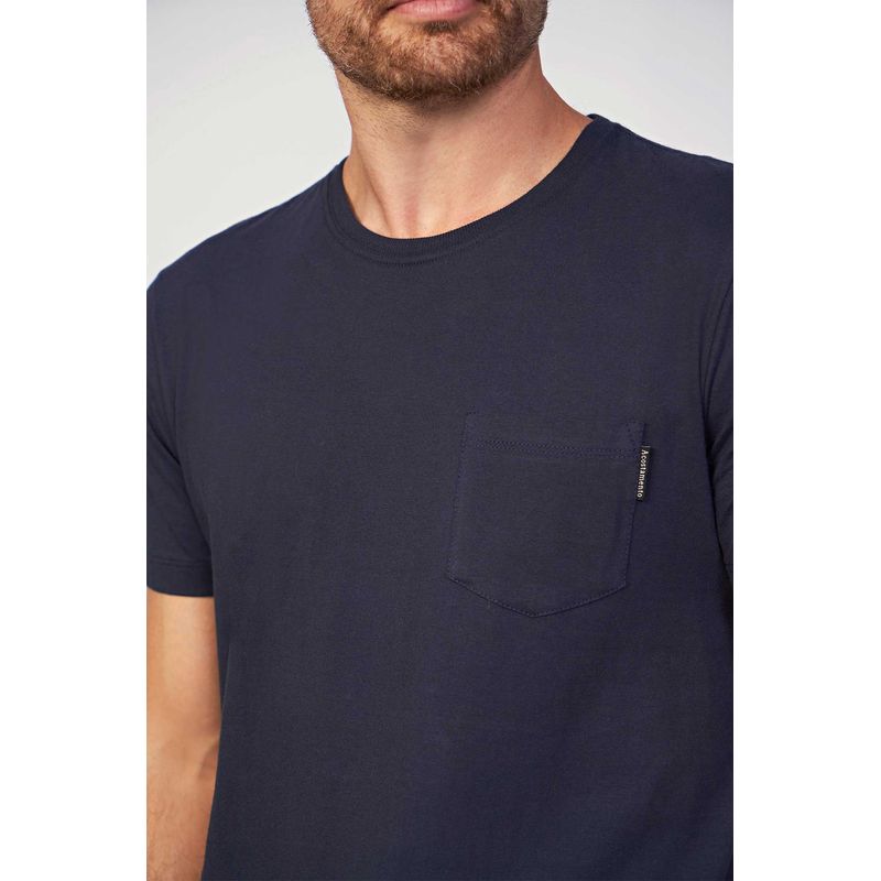 Camiseta-Com-Bolso-Masculina-Acostamento