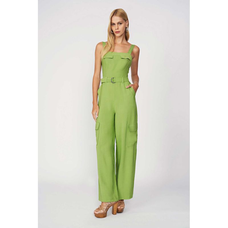 Macacao-Detalhe-Cinto-Feminino-Acostamento