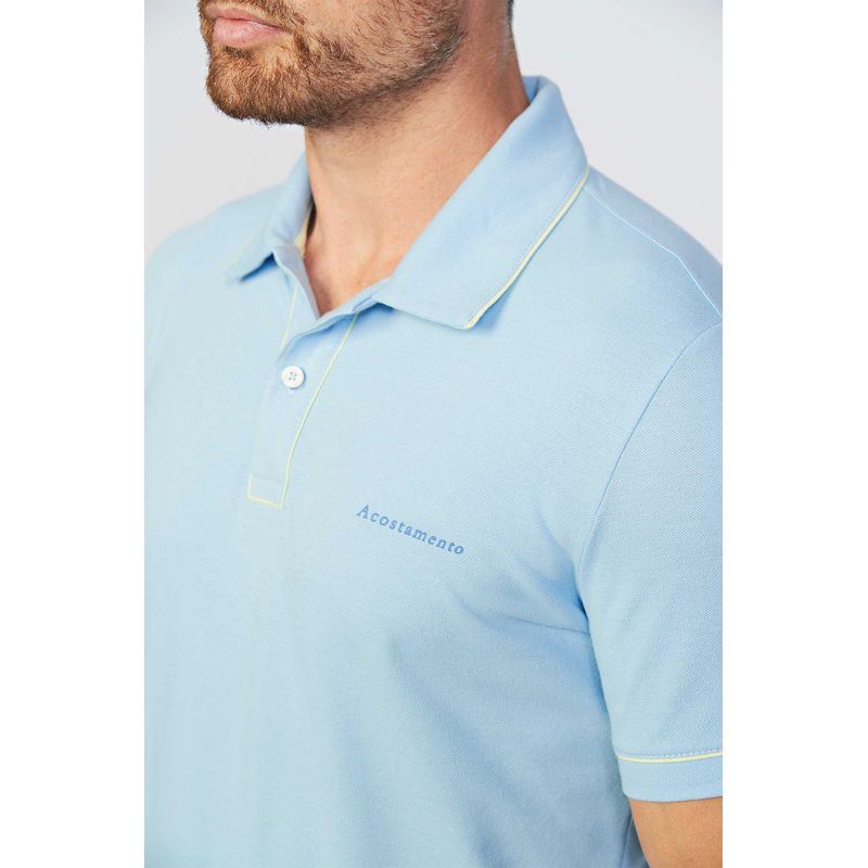 Polo-Detalhe-Contraste-Masculina-Acostamento