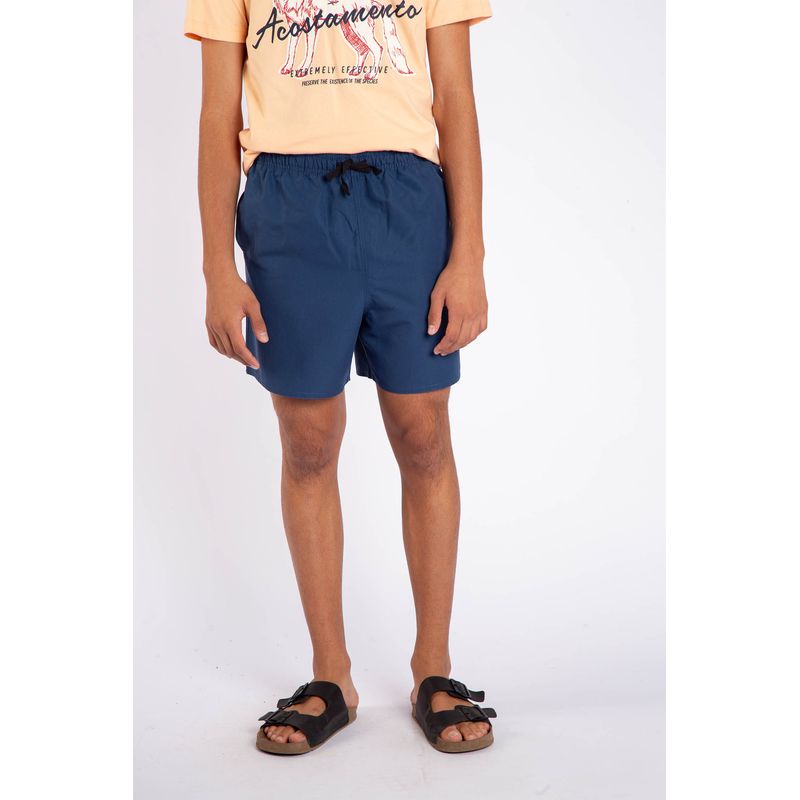 Short-Swimwear-Young-Menino-Acostamento