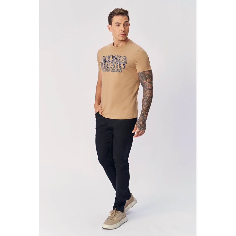 Camiseta-Lettering-Zig-Zag-Masculina-Acostamento