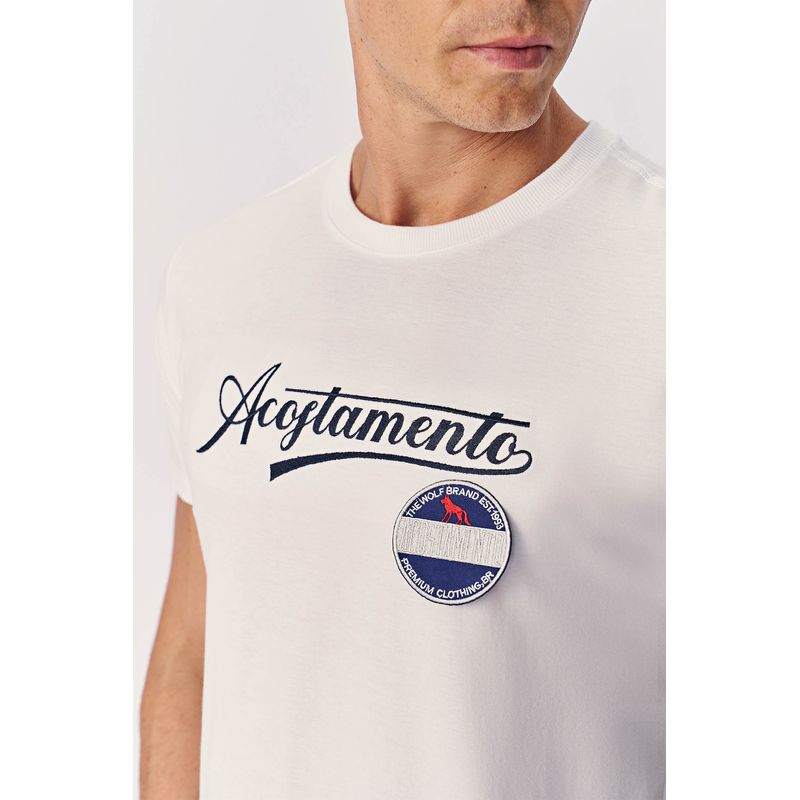 Camiseta-The-Wolf-Masculina-Acostamento