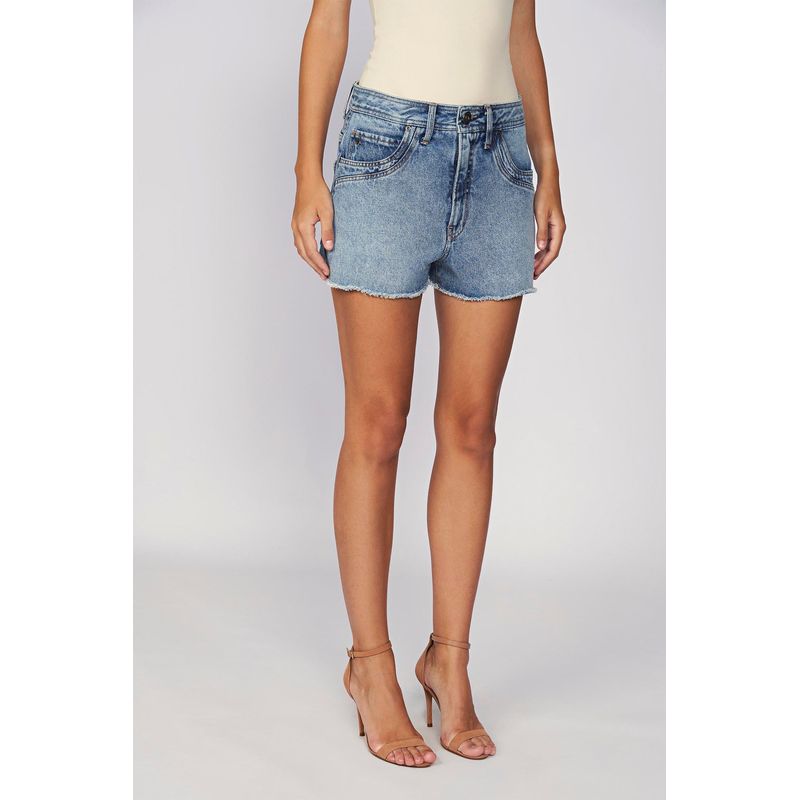 Short-Jeans-Boyfriend-Desfiado-Feminino-Acostamento