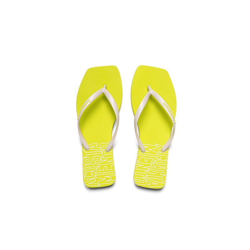 Chinelo-Byline-Feminino-Acostamento