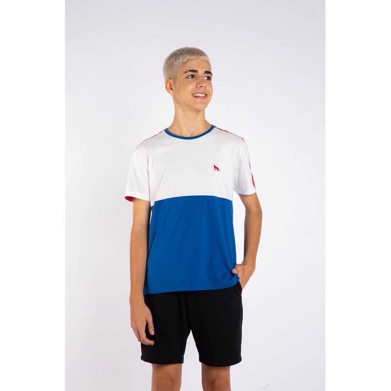 Camiseta-Double-Young-Menino-Acostamento