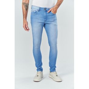 Calca-Jeans-Super-Skinny-On-Masculina-Acostamento