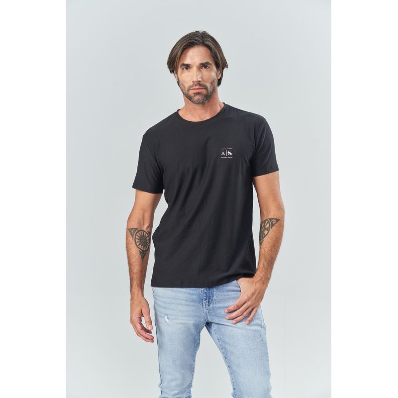 Camiseta-O-Lobo-Masculina-Acostamento