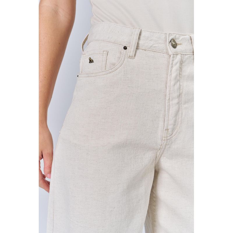 Bermuda-Sarja-Longa-Feminina-Acostamento