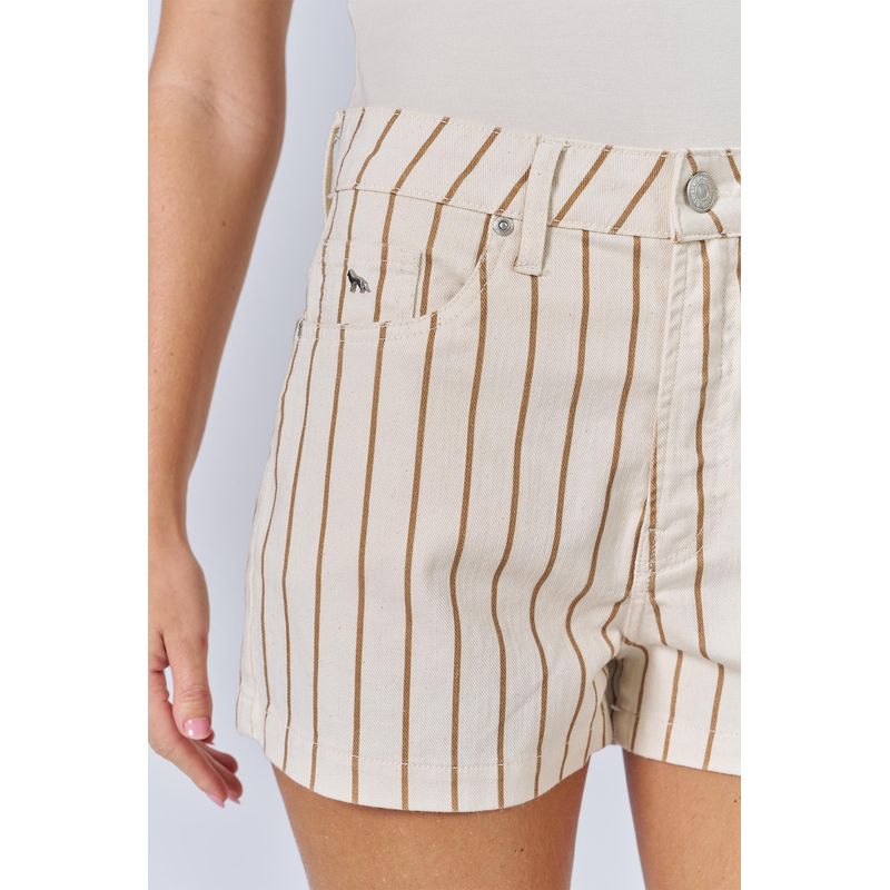 Short-Sarja-Listras-Feminino-Acostamento