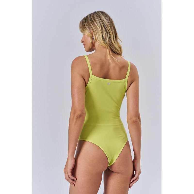 Body-Recorte-Vazado-Feminino-Acostamento