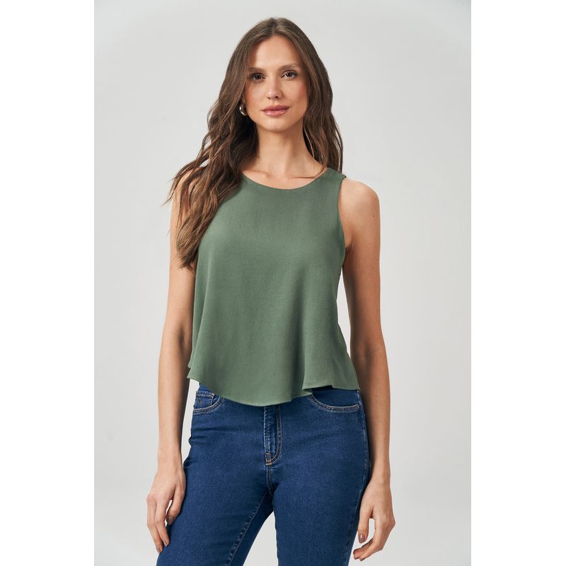 Regata-Fluida-Feminina-Acostamento