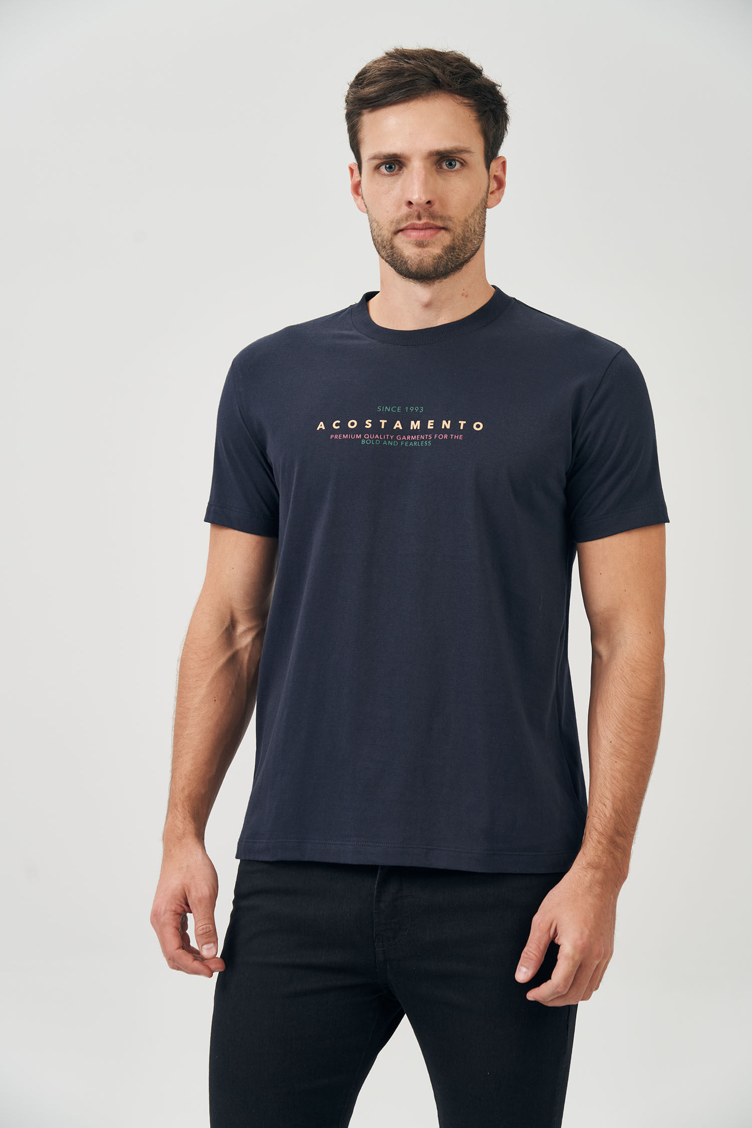 Camiseta Bold and Fearless Masculina Acostamento