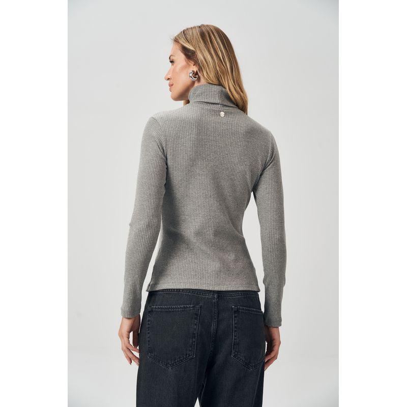 Blusa-Canelada-Gola-Role-Feminina-Acostamento