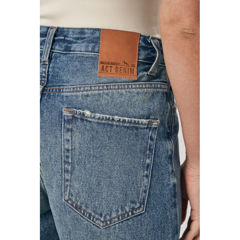 Bermuda-Jeans-Corte-a-Fio-Feminina-Acostamento