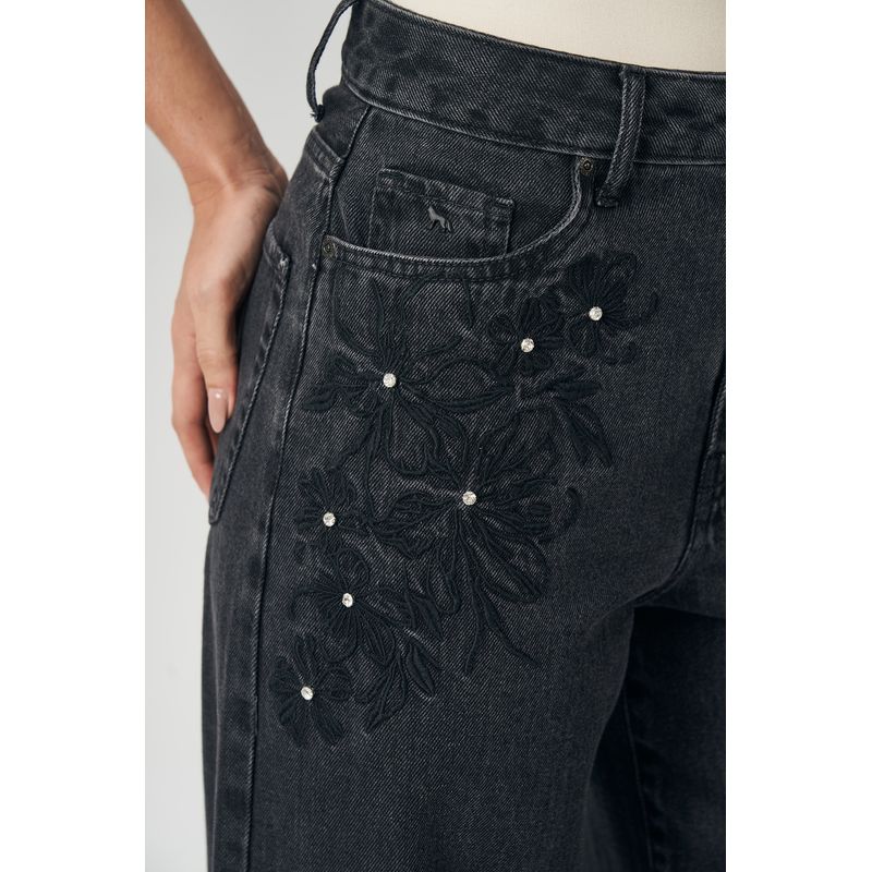 Calca-Jeans-Wide-Bordada-Feminina-Acostamento