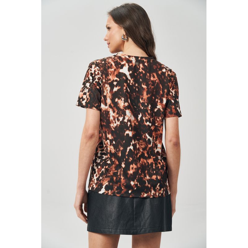 T-Shirt-Print-Modern-Feminina-Acostamento