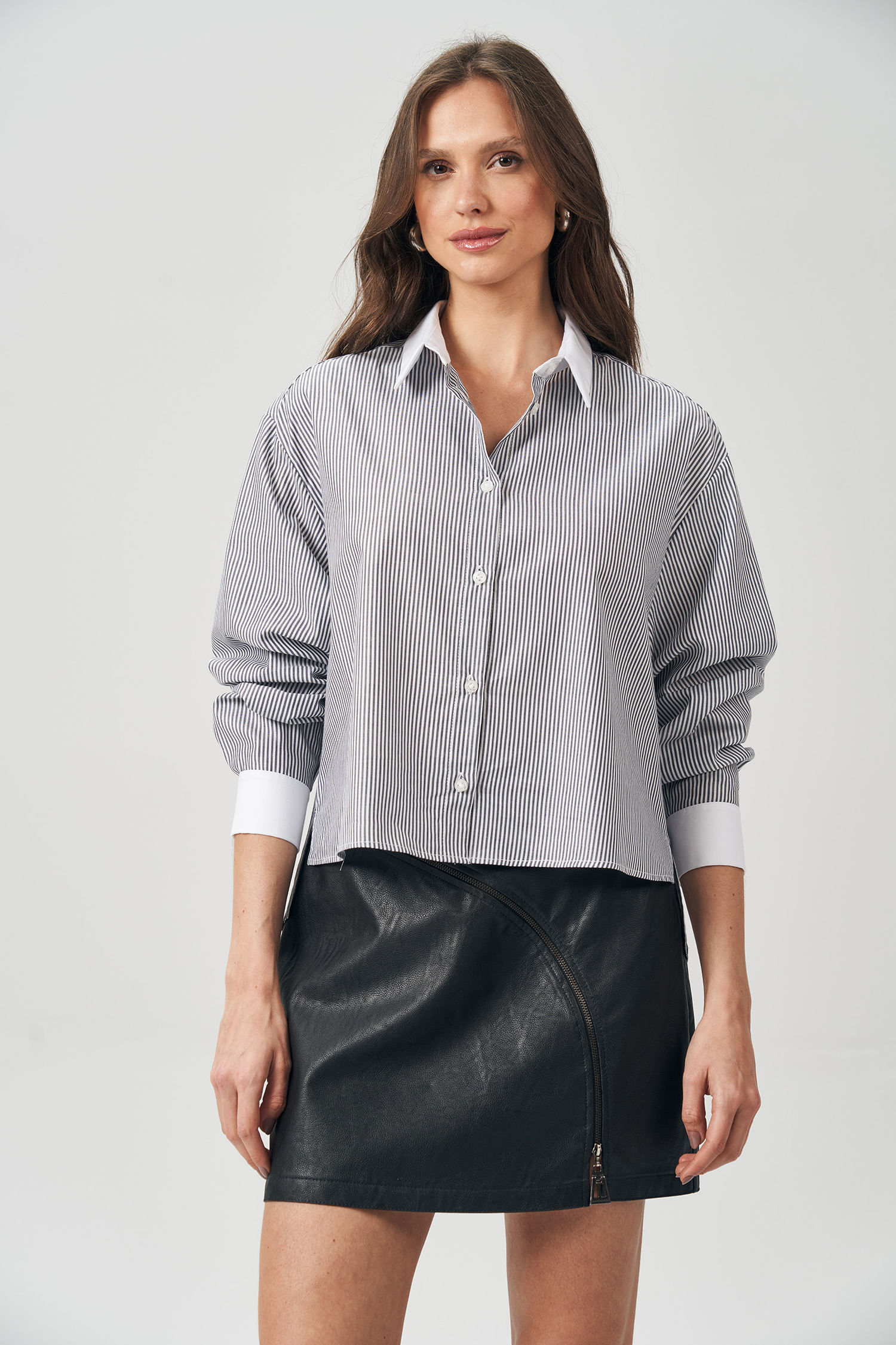 Camisa Listrada Feminina Acostamento