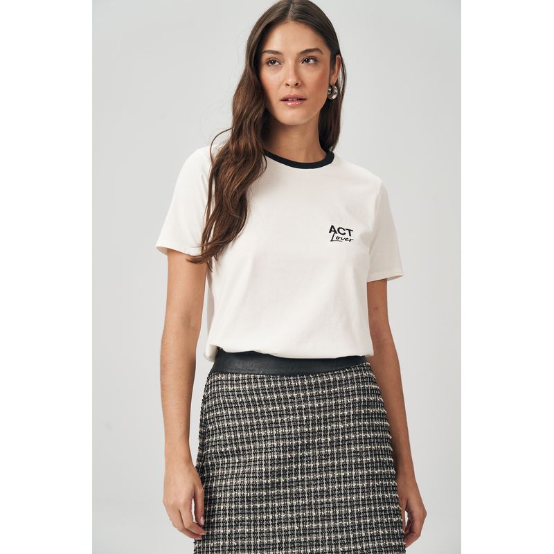 T-Shirt-ACT-Lover-Feminina-Acostamento