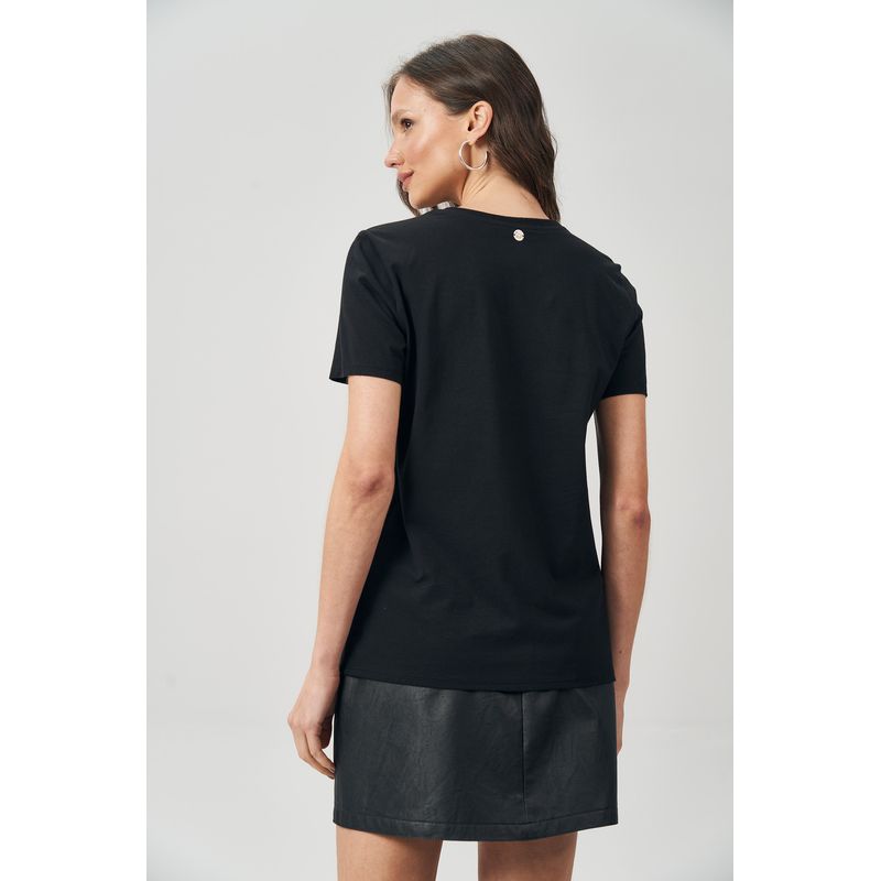 T-Shirt-Black-Pedraria-Feminina-Acostamento