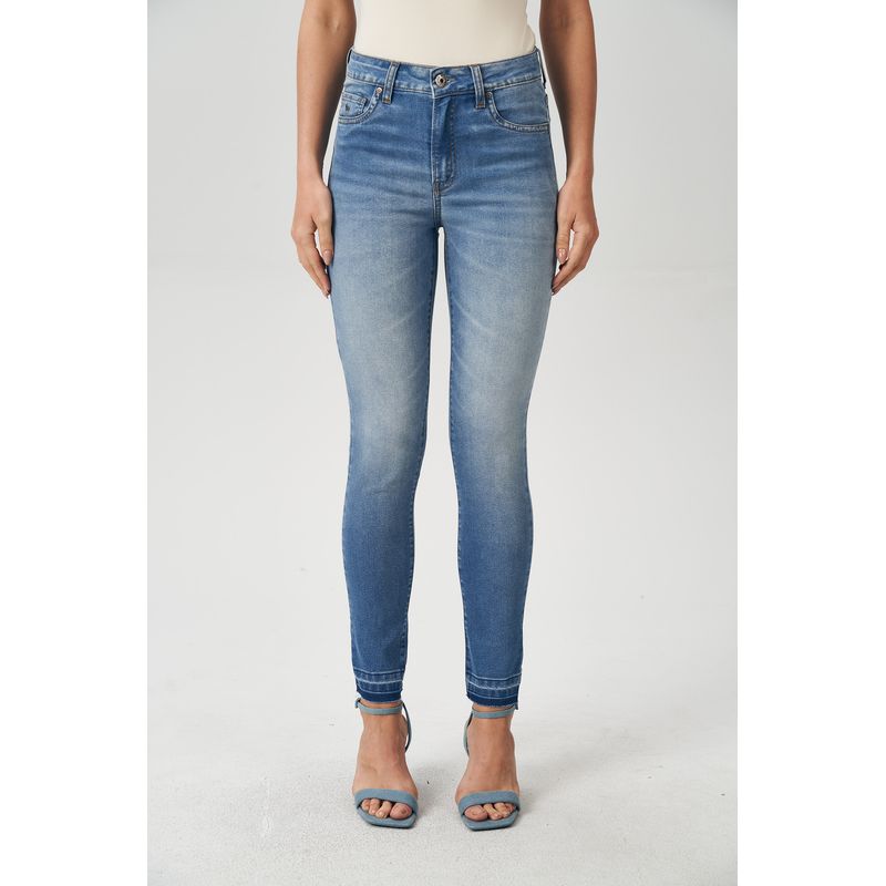 Calca-Jeans-Skinny-Barra-Desfeita-Feminina-Acostamento
