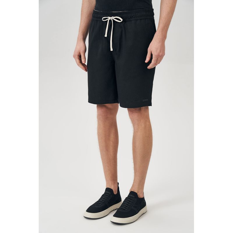Bermuda-Relax-de-Linho-Masculina-Acostamento